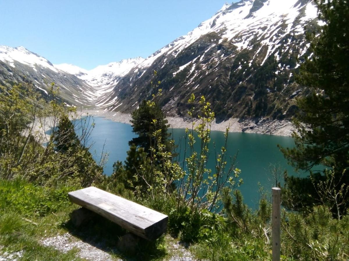 Landhaus Katharina Bis 12 Personen Mit Saunachalet Und Blick Auf Die Bergwelt Des Zillertals Hippach Dış mekan fotoğraf