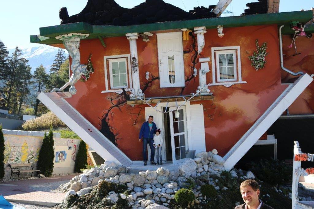Landhaus Katharina Bis 12 Personen Mit Saunachalet Und Blick Auf Die Bergwelt Des Zillertals Hippach Dış mekan fotoğraf